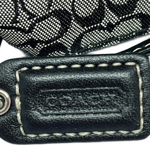 Auth COACH Mini Signature - Gray Black Jacquard Leather Pouch - Picture 5 of 5